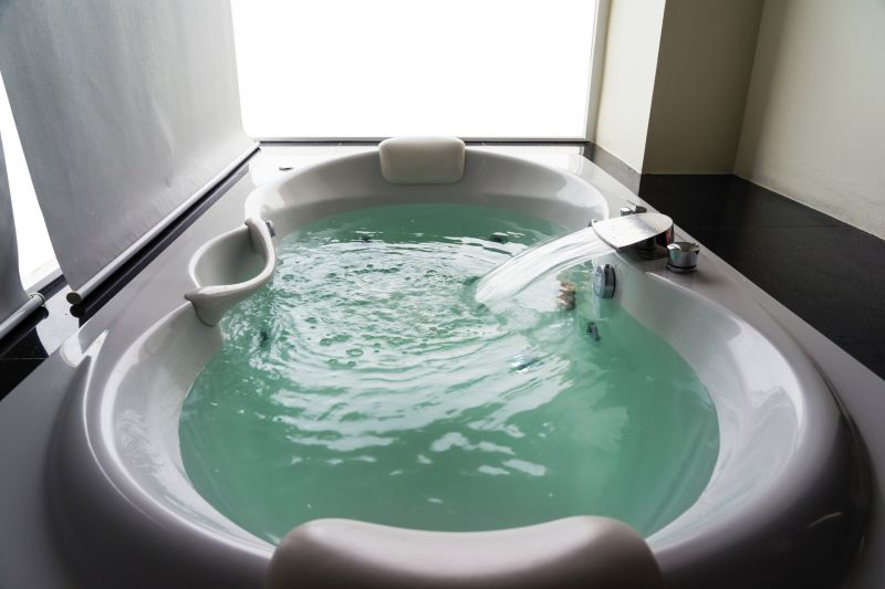 Luxury Jacuzzi Bathtub